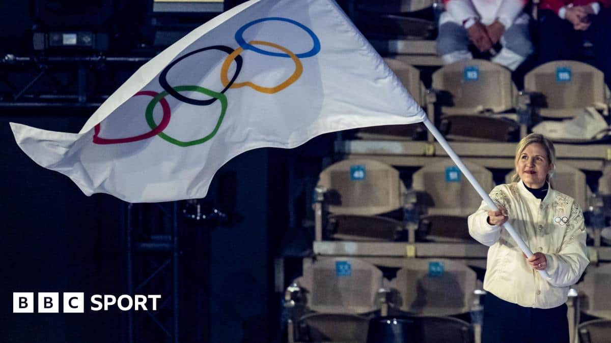 IOC lifts ban on Belarus but Russia still suspended