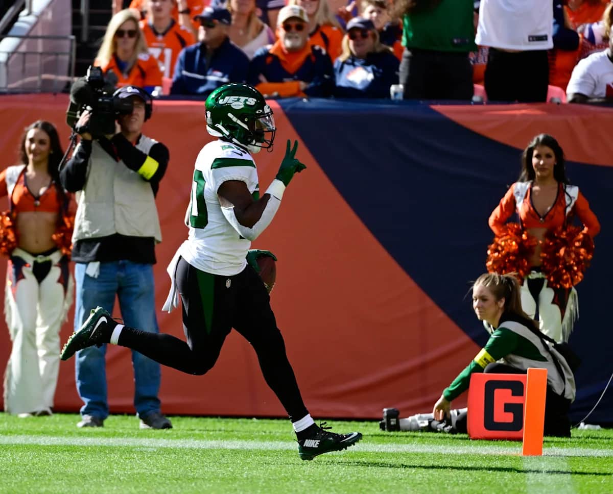 Jets sign RB Breece Hall to three-year, $45.75 million extension