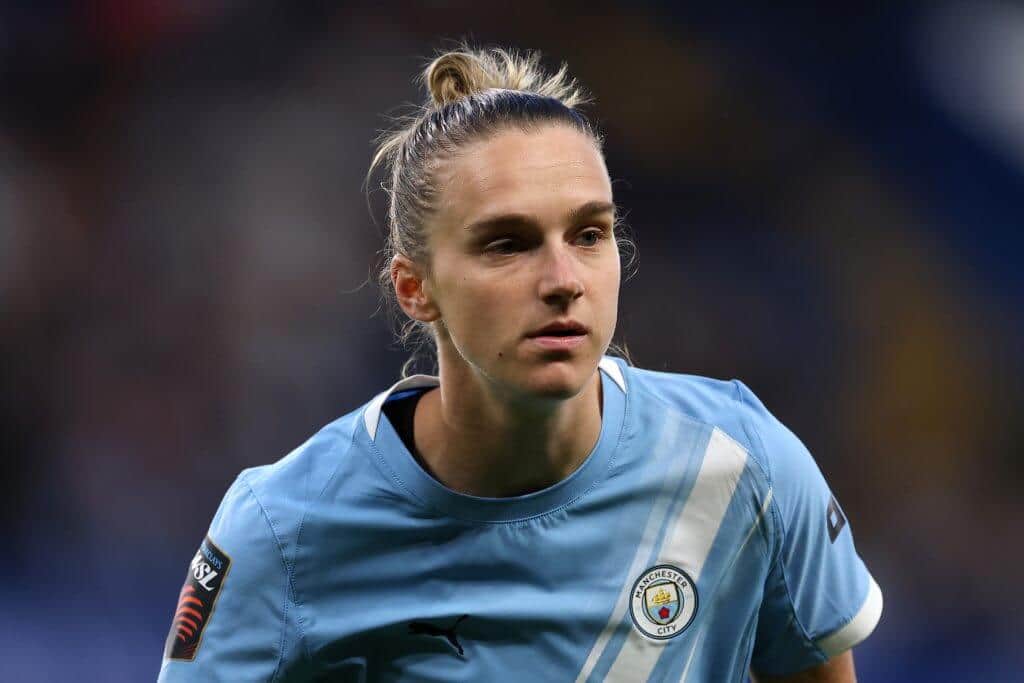 Miedema 缺席曼城女超聯衝刺賽季最終章：母親病危消息曝光，荷蘭前鋒感謝球迷暖心相挺