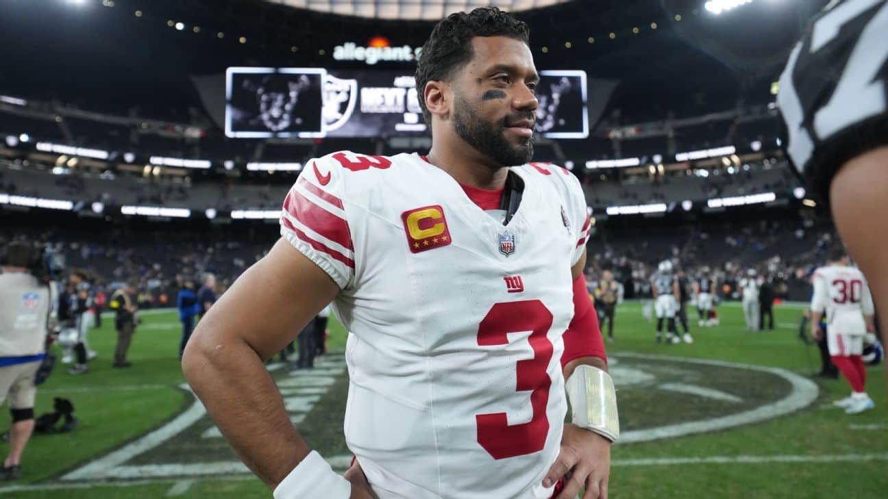 QB Wilson weighing offer from Jets, TV career