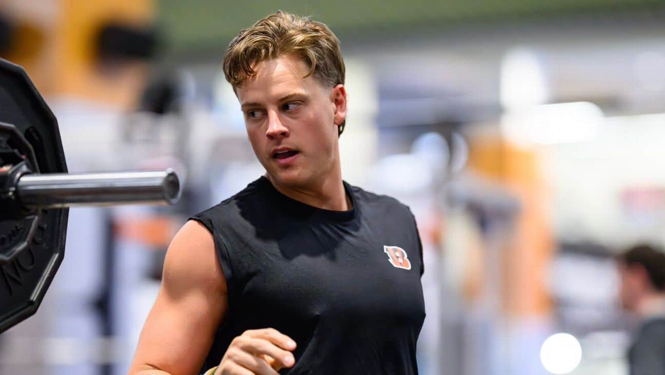Joe Burrow returns to Cincinnati after busy offsea...