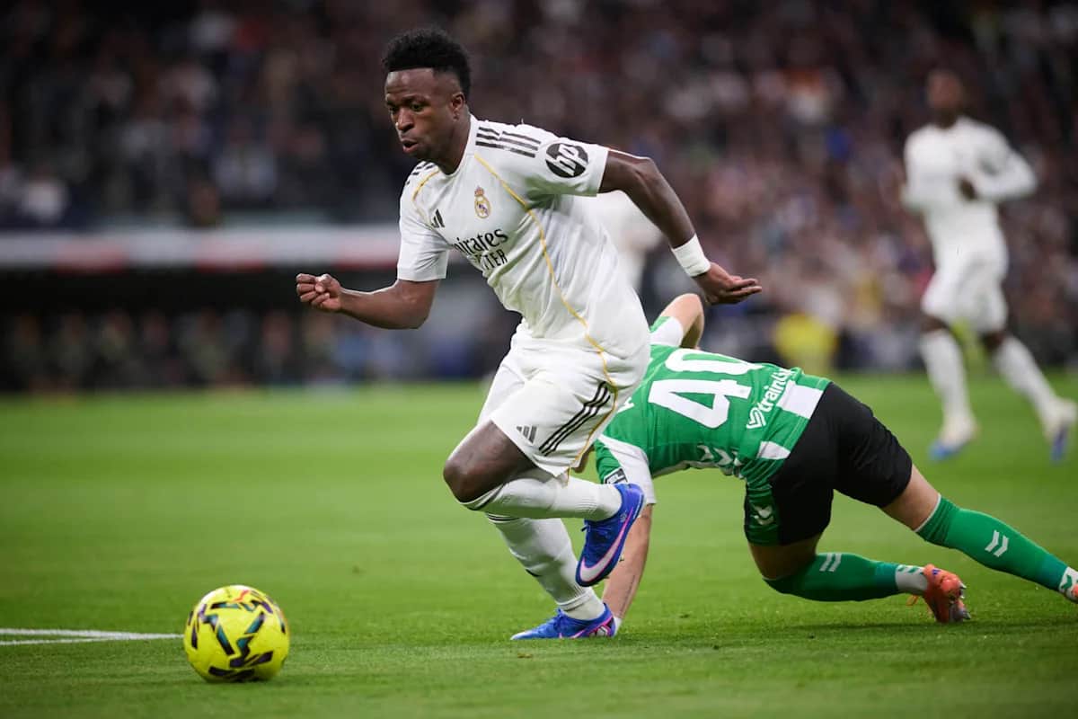 Report: Man City considering mega move for world-class Real Madrid star
