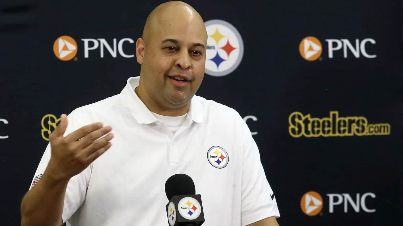 Steelers GM admits he has no idea where Aaron Rodgers is ahead of reported weekend meeting