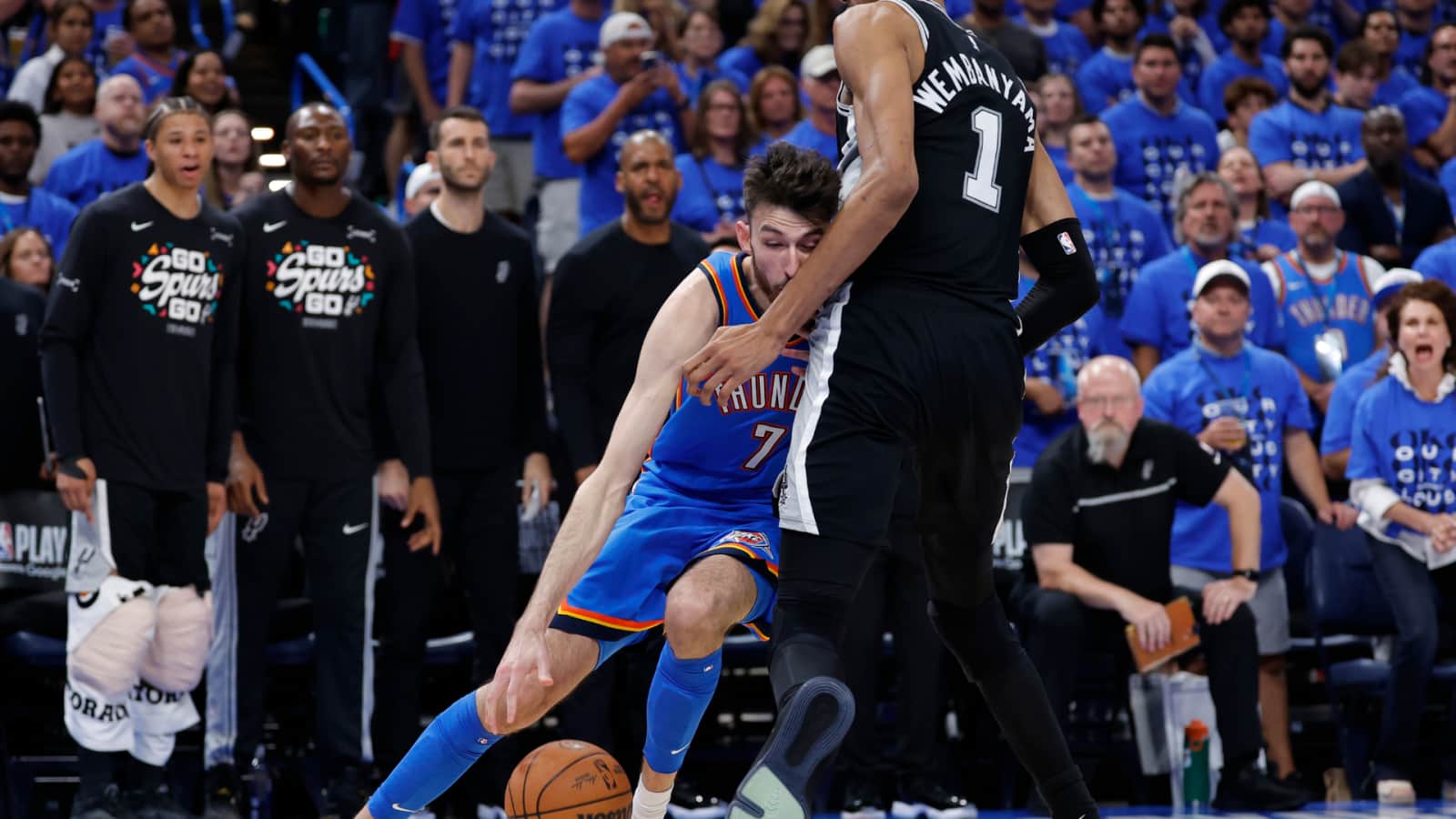 Holmgren 季後賽 G7 僅得 4 分遭批「複製 Ben Simmons」：雷霆內線危機與季後賽心理壓力的三大深層矛盾
