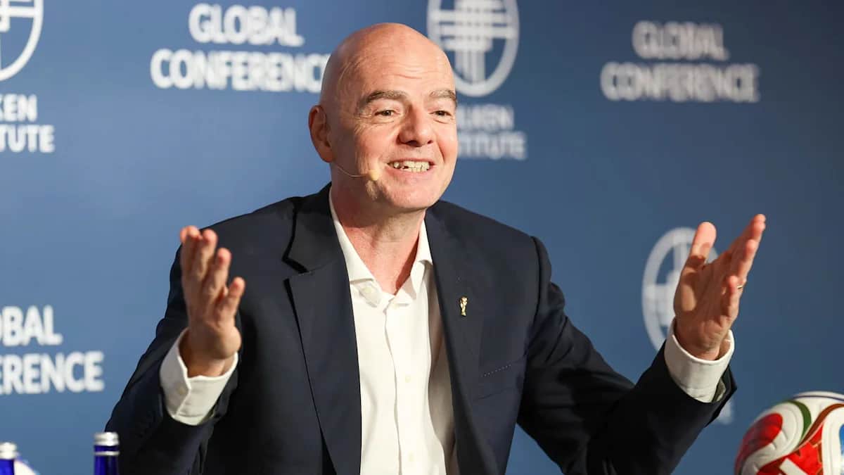 Infantino's 'hot dog & Coke' pledge over $2m ticket